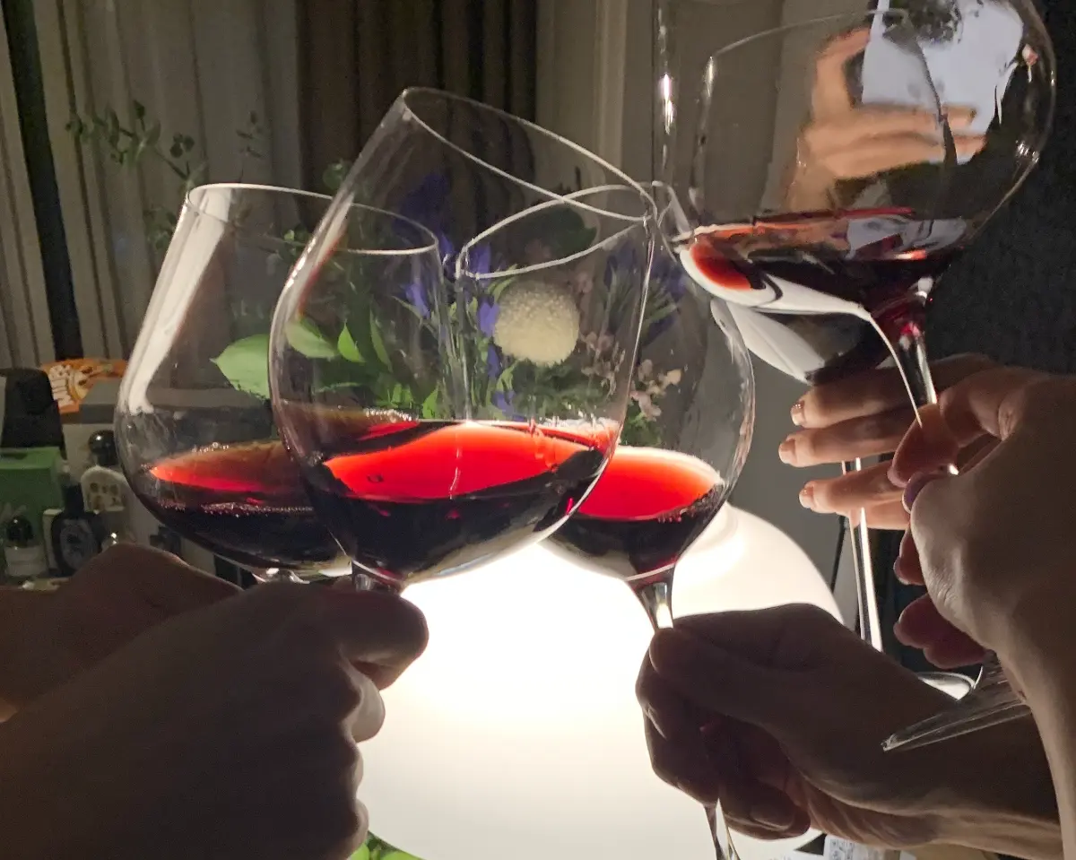 남산뷰 화실에서 즐기는 와인 & 나이프페인팅