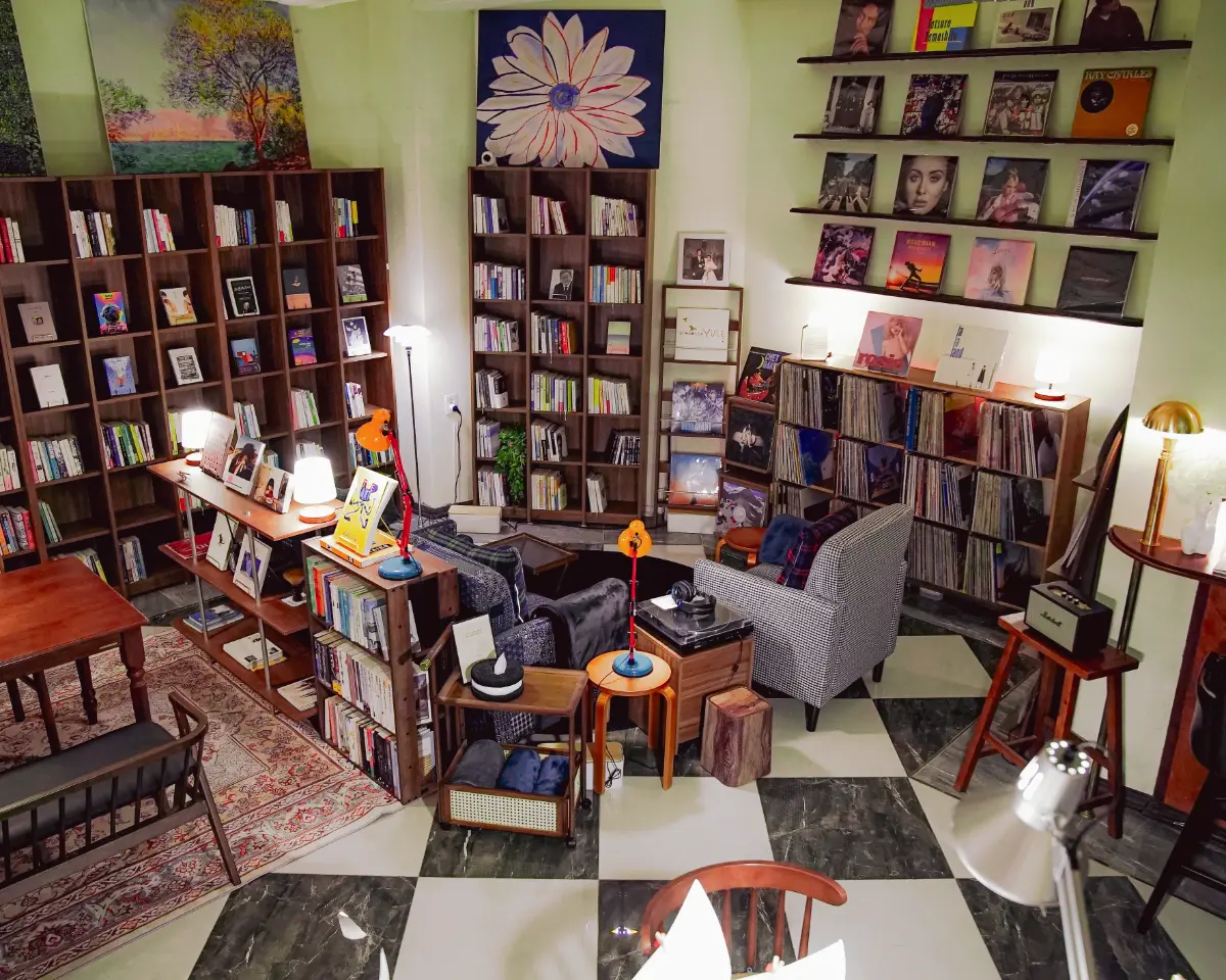 아지트가 필요한 겨울엔, 어바웃더챕터