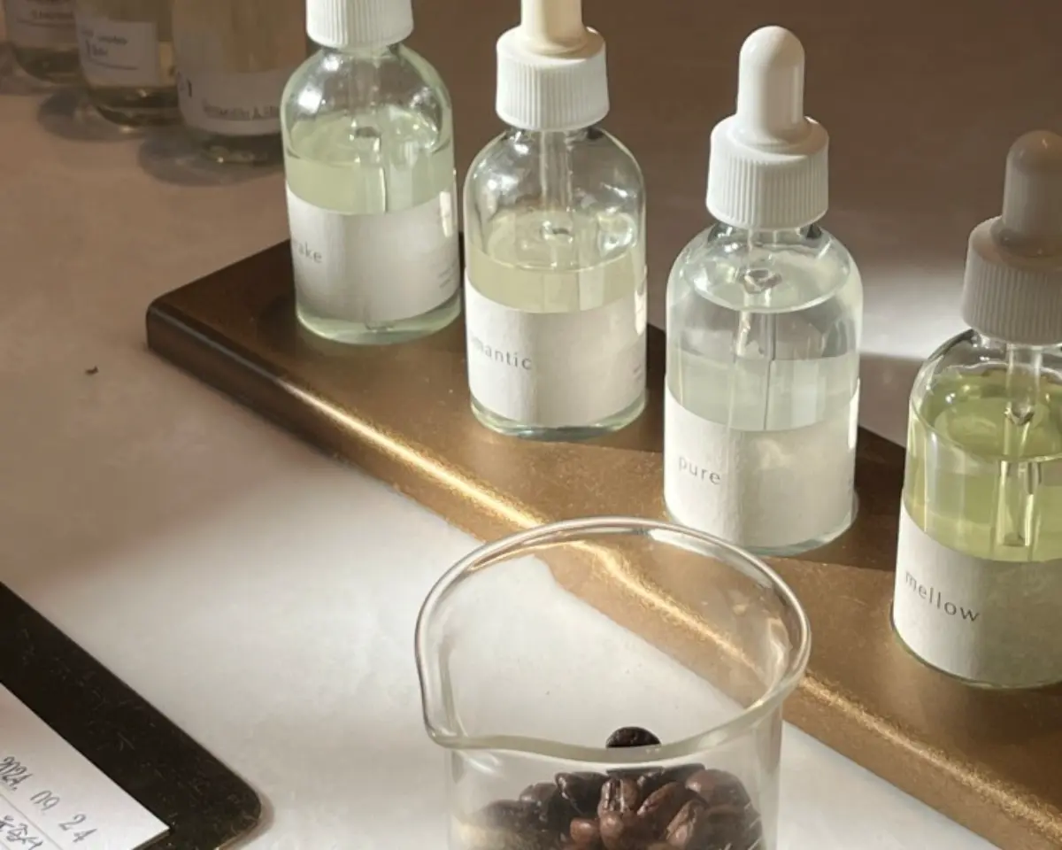 흔한 향 말고, 나만의 시그니처 향수 만들기