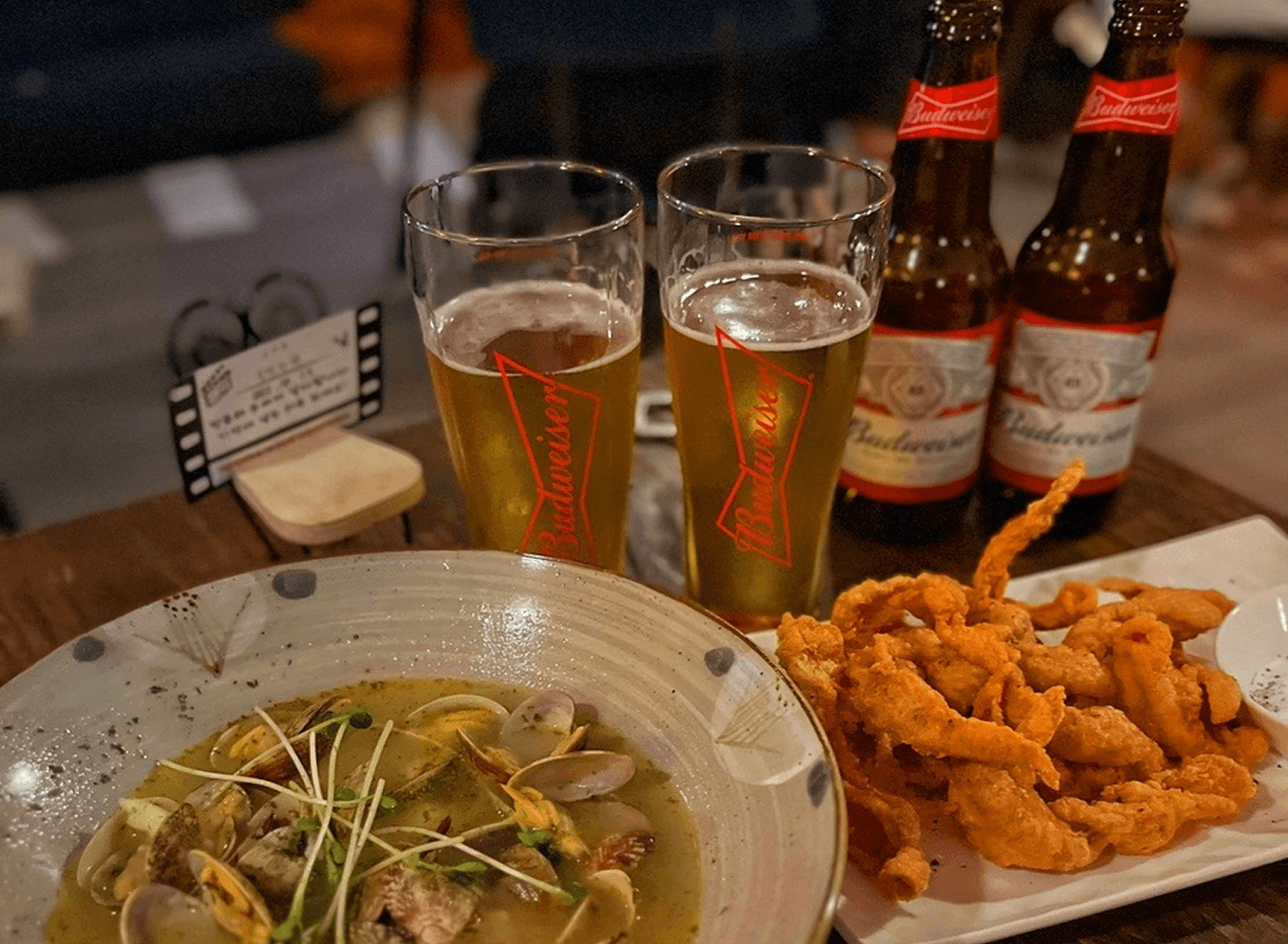 먹고 마시면서 보는 연극! 맥거핀씨어터