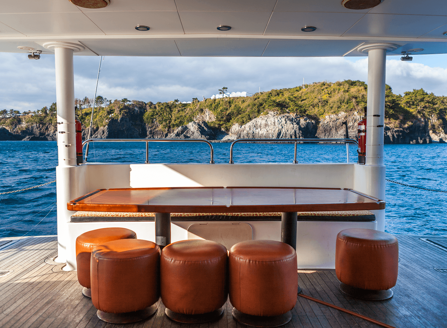 제주에서 제대로 휴양하고 싶다면, 그랑블루요트 