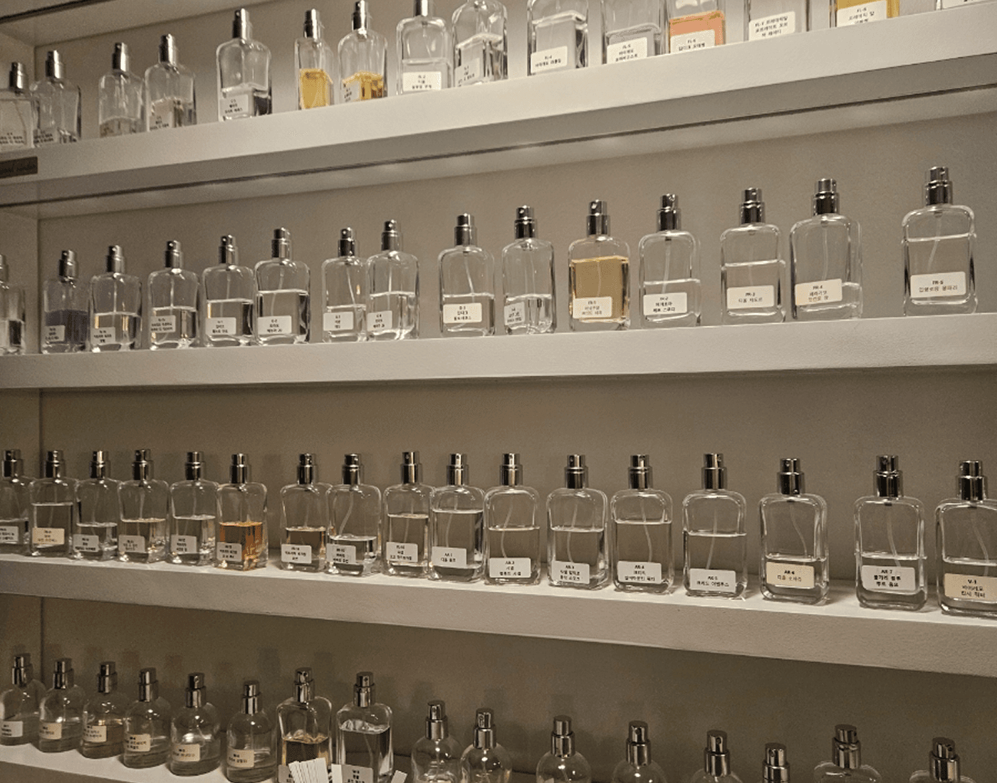 내 취향을 쏙쏙 담은 향수 만들기