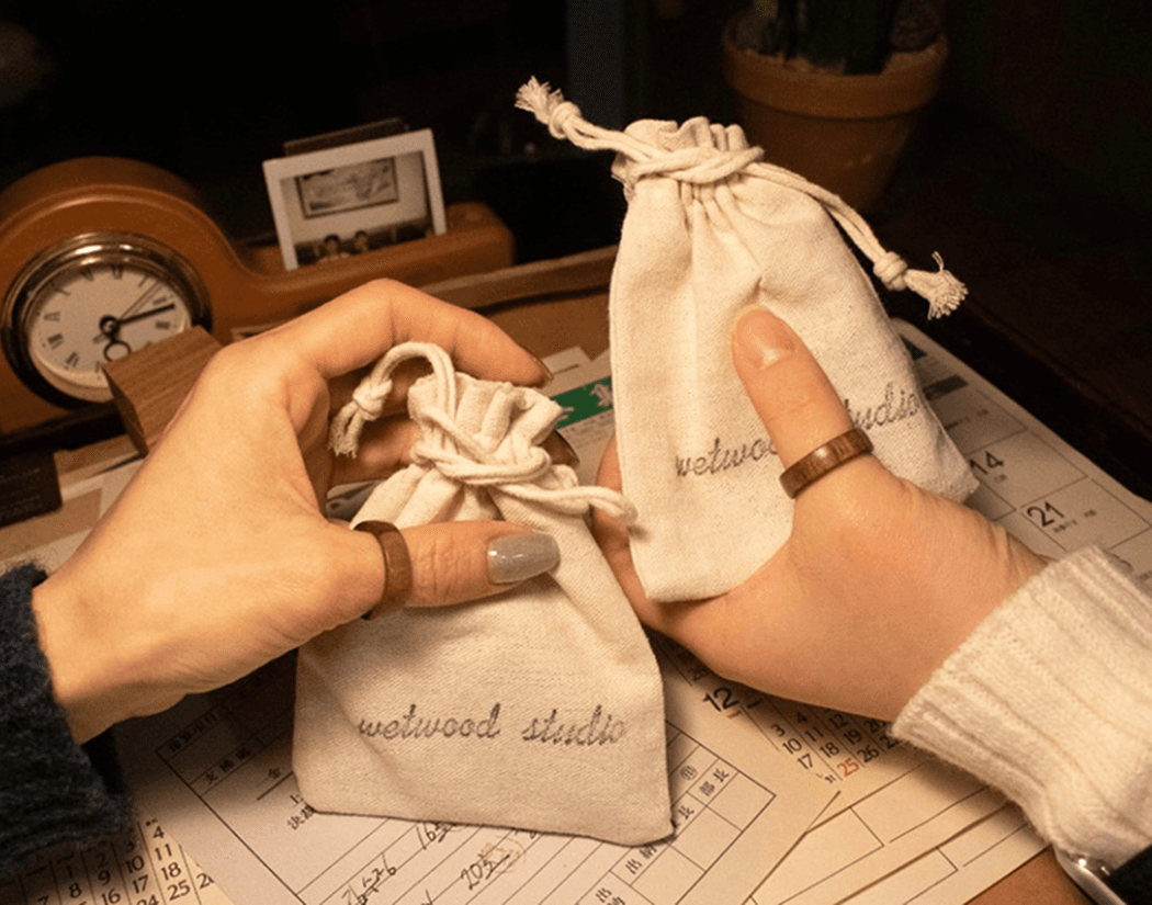 사각사각, 손끝으로 새기는 나무 반지