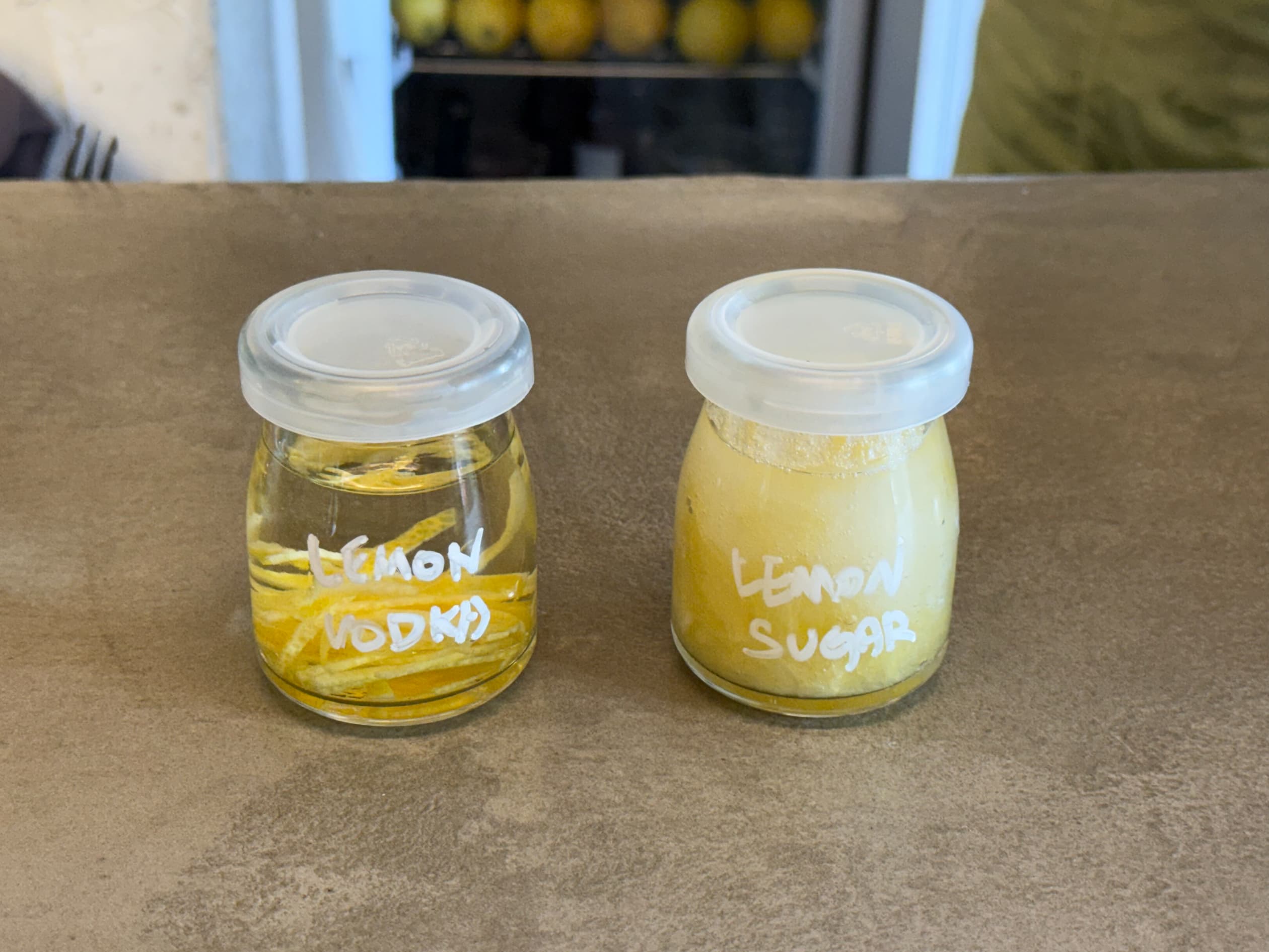 리틀스탠드레몽